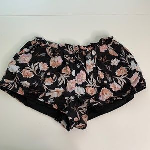Amuse Society Floral Boho Lined Pull On Shorts